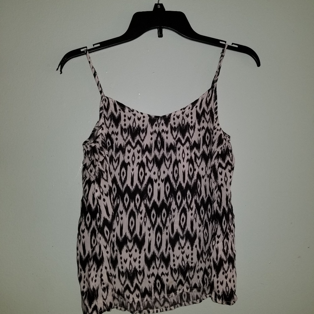 Top - Picture 2 of 2